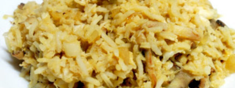 Arroz basmati al curry con merluza