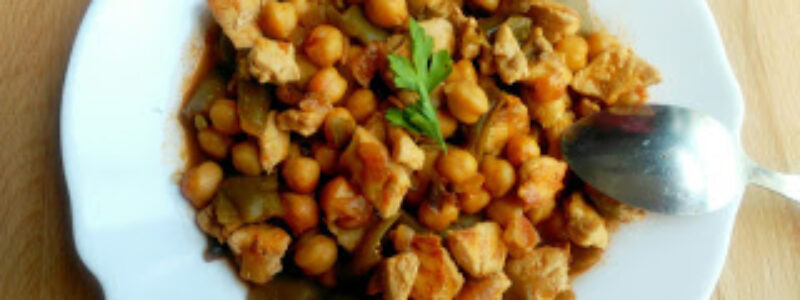 Garbanzos con pollo y judías verdes express