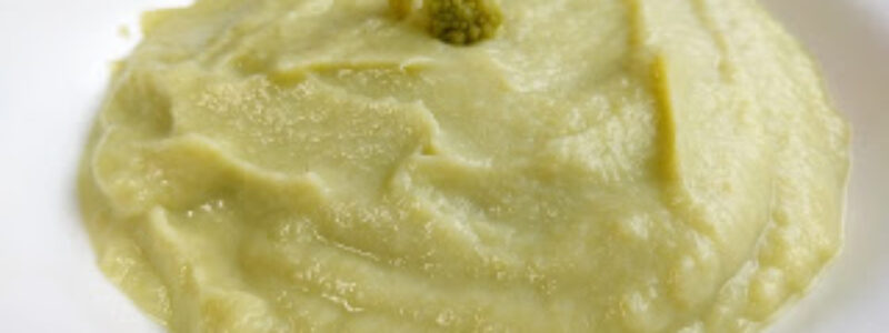 Crema de coliflor verde